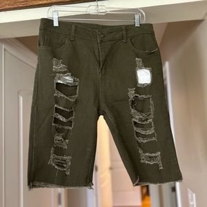 NWOT Green ripped denim shorts